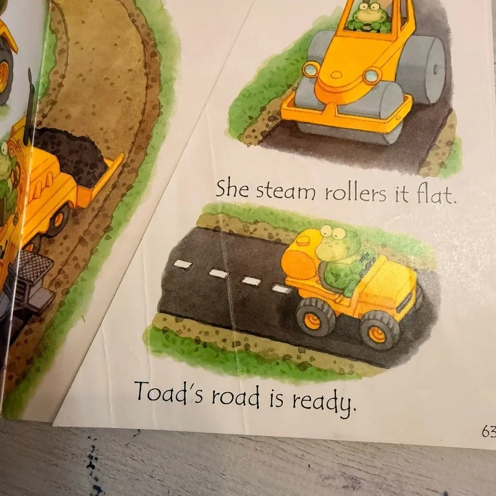 Usborne Paper Pie easy words to read Ted & Friends book‎